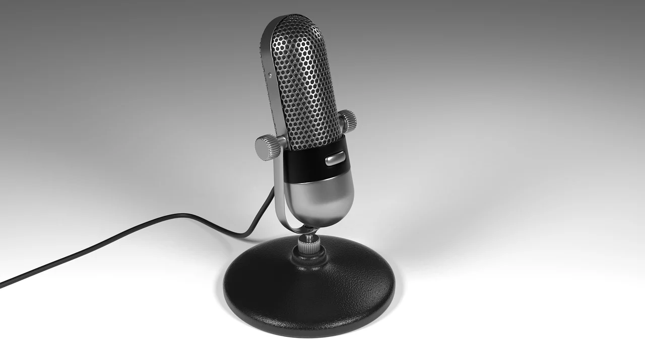 Microfoon voor het opnemen van een podcast groei met je webshop van danielle social marketing